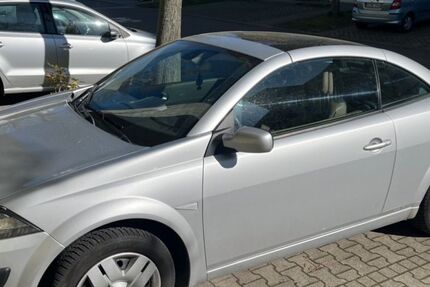 Renault Megane 142.000 km 2.200 &euro; Waiblingen 71332