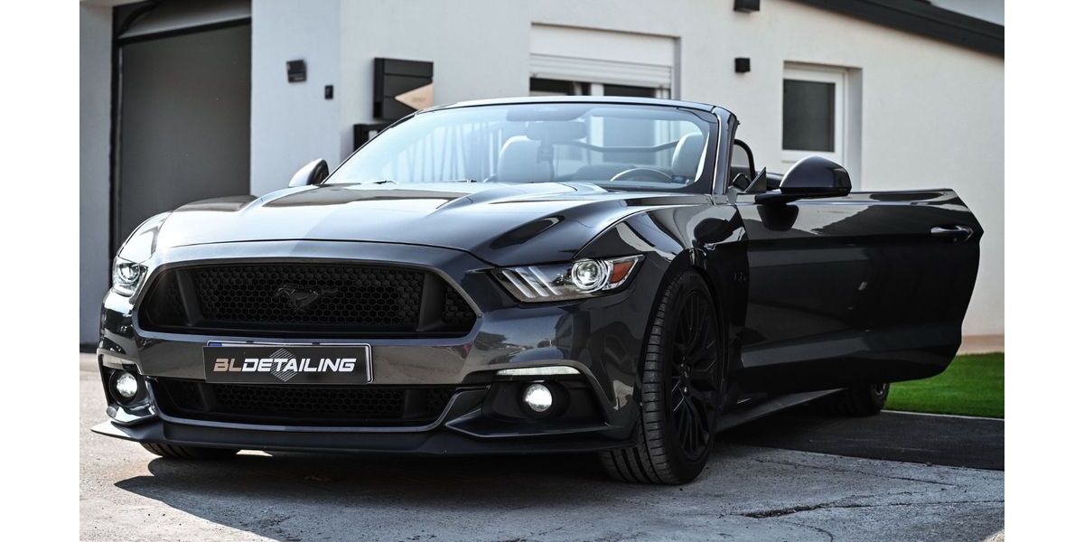 Ford Mustang 93.000 km 28.200 &euro; Nürtingen 72622