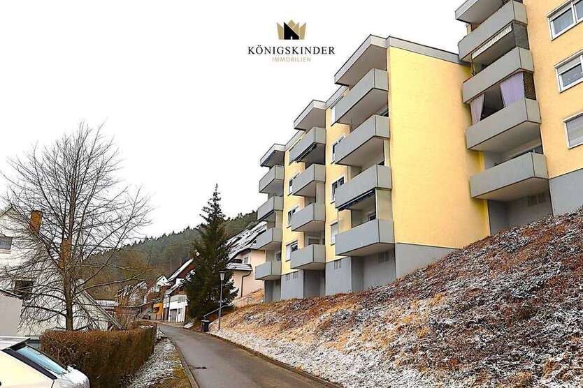 Wohnung zum Kaufen in Rohrdorf 198.000 € 67.53 m²