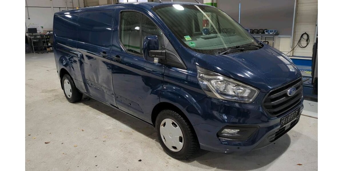 Ford Transit Custom 155.000 km 10.550 &euro; Ditzingen 71254