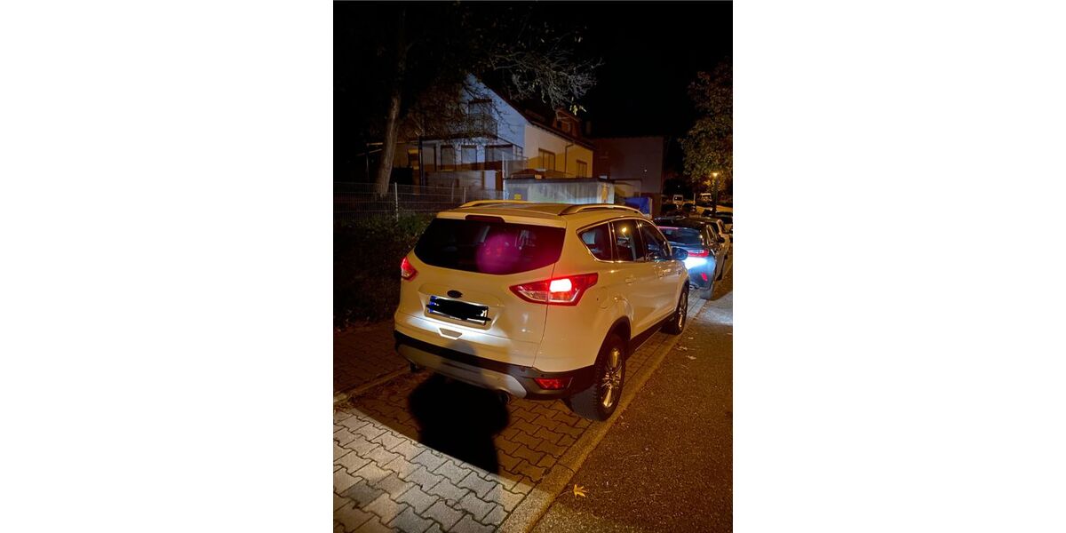 Ford Kuga 77.000 km 10.000 &euro; Pforzheim 75179