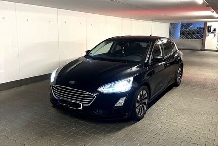 Ford Focus 81.500 km 13.500 &euro; Remseck am Neckar 71686