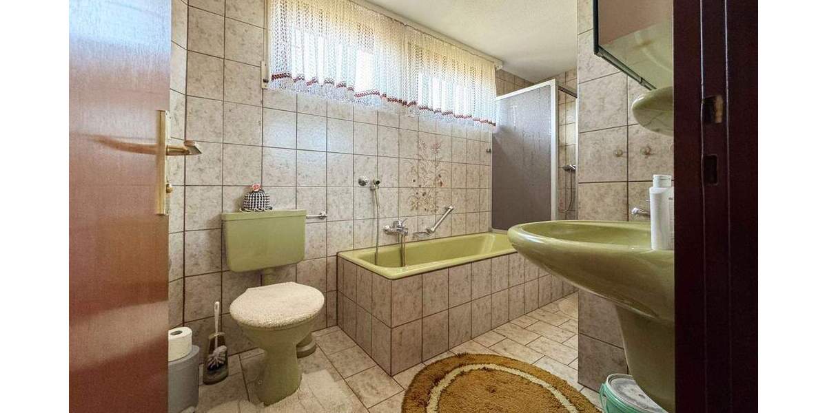 Mehrfamilienhaus, Wohnhaus Leinfelden-Echterdingen Stetten - 4 Zimmer, 91 m&sup2;, 430.000&euro; | Angebot:25703834