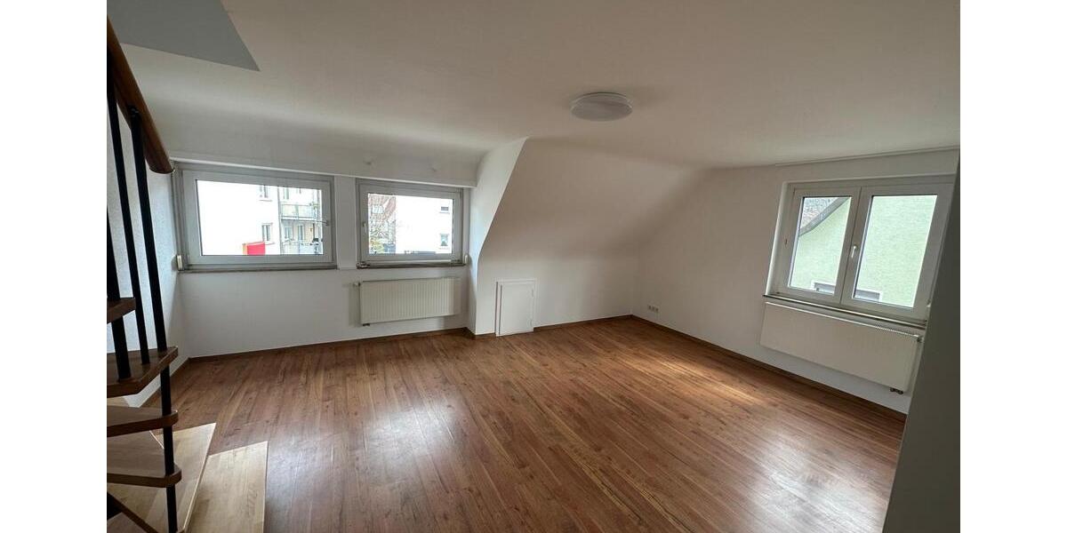 Maisonettenwohnung Esslingen am Neckar Brühl - 5 Zimmer, 125 m&sup2;, 1.650&euro; | Angebot:25843407