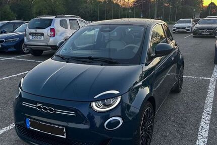 Fiat 500e 15.000 km 22.900 € Schönaich 71101