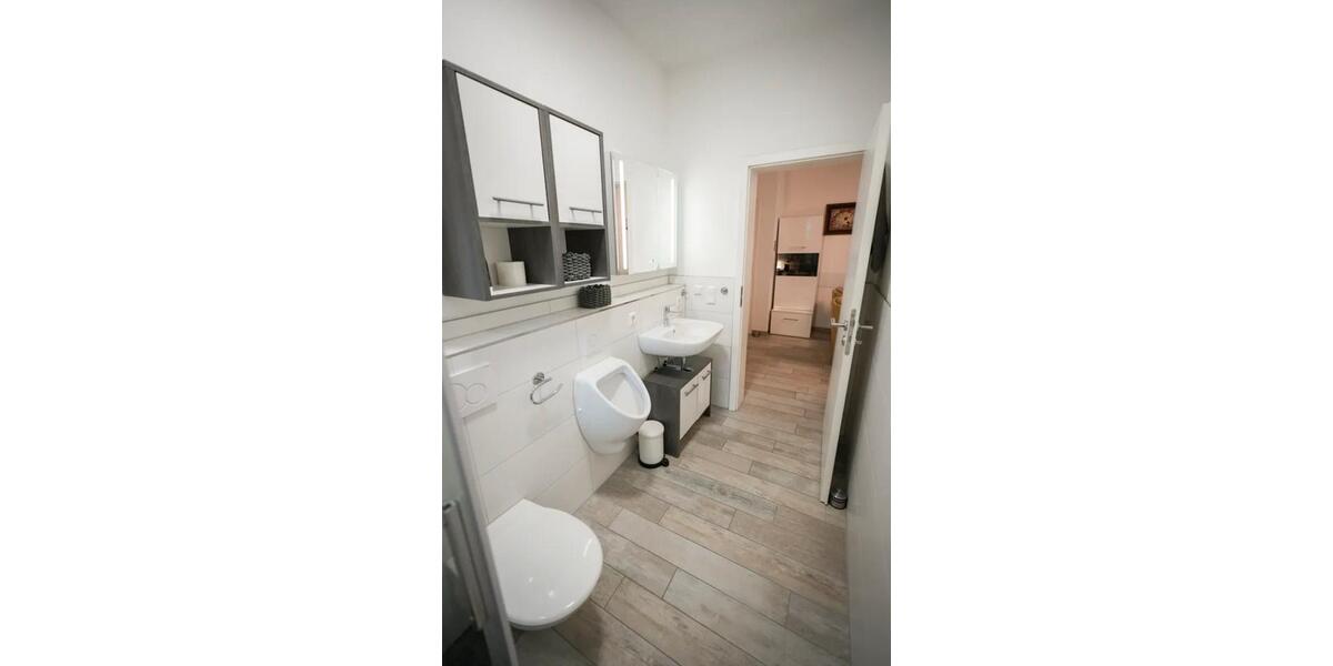 Erdgeschoßwohnung Metzingen - 4.5 Zimmer, 114 m&sup2;, 579.000&euro; | Angebot:27550929