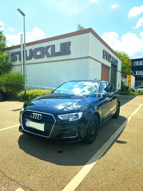 Audi A3 180.000 km 13.200 € Nürtingen 72622