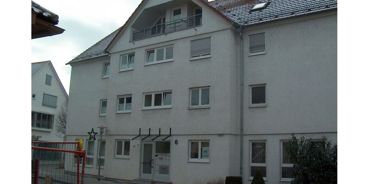 Schöne Gemütliche DG-Wohnung mit Einbauküche und nutzbarem Dachgeschoß - Etagenwohnung Deizisau | Angebot:27504679