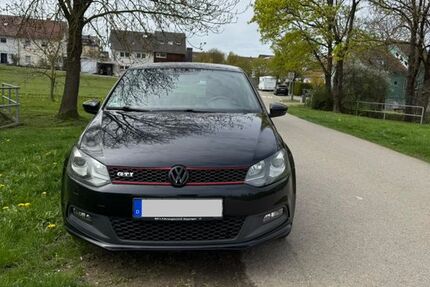 VW Polo 150.000 km 9.300 &euro; Riederich 72585