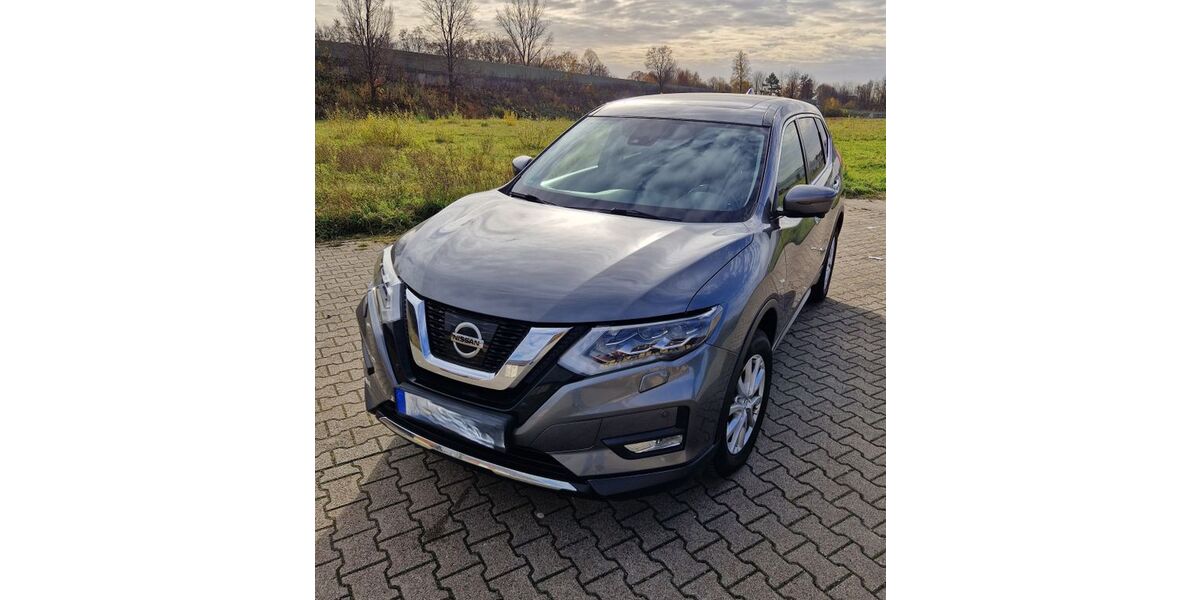 Nissan X-Trail 64.000 km 18.299 &euro; Köngen 73257