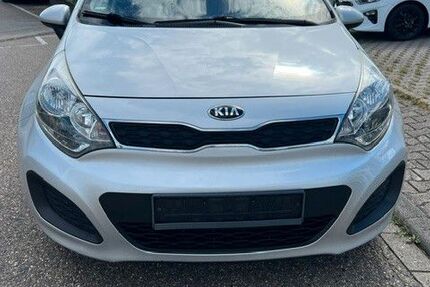 Kia Rio 119.762 km 4.950 &euro; Pforzheim 75179
