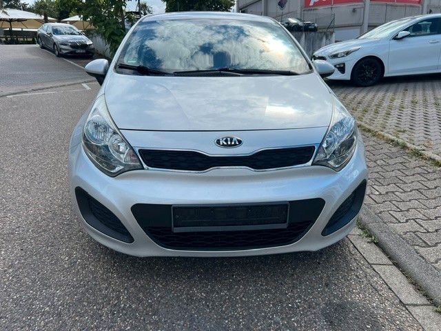 Kia Rio 119.762 km 4.950 &euro; Pforzheim 75179
