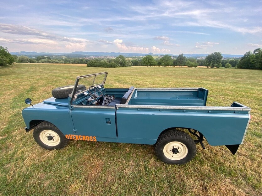 Land Rover Serie II 37.000 km 22.222 € Tübingen 72070
