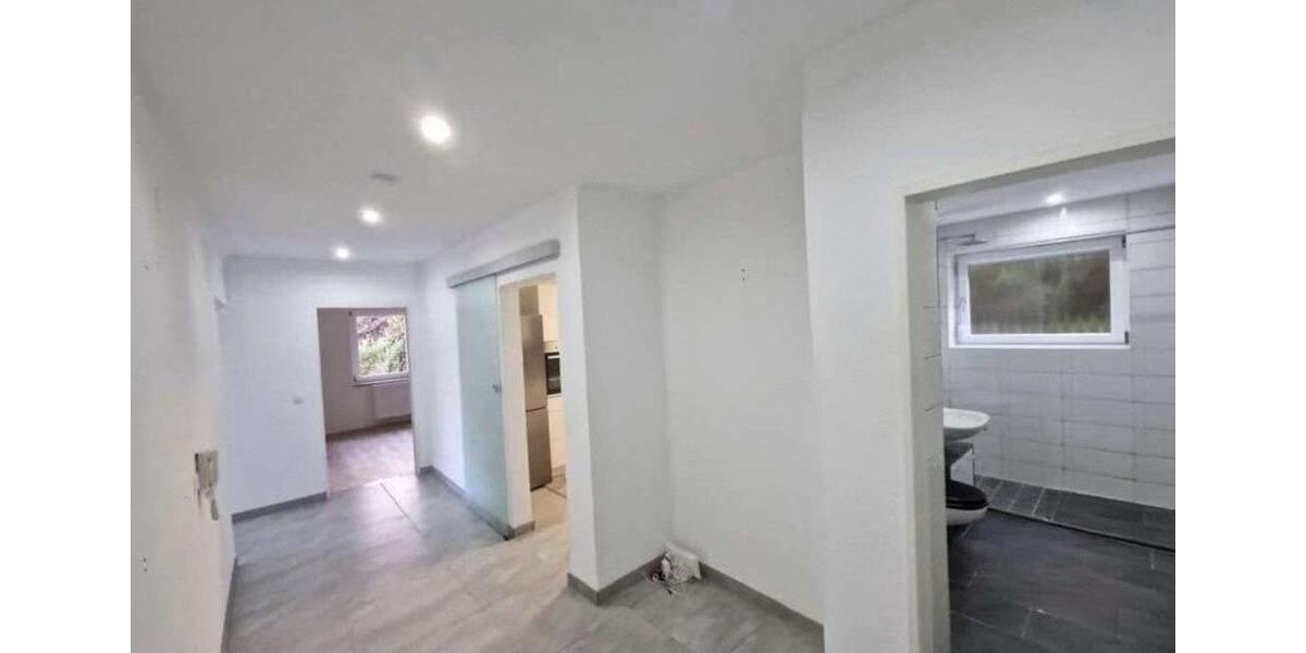 Etagenwohnung Rohrdorf - 2 Zimmer, 72 m&sup2;, 200.000&euro; | Angebot:27020425