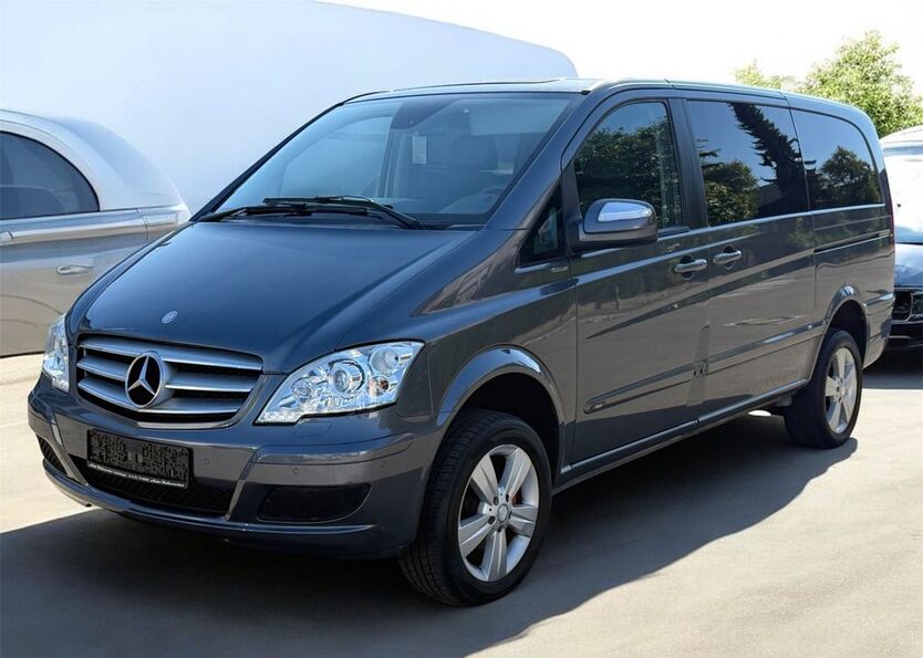Mercedes-Benz Viano 291.000 km 12.984 € Sindelfingen 71069