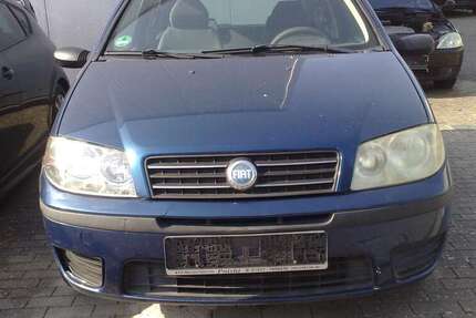 Fiat Punto 204.000 km 490 € Schönaich 71101