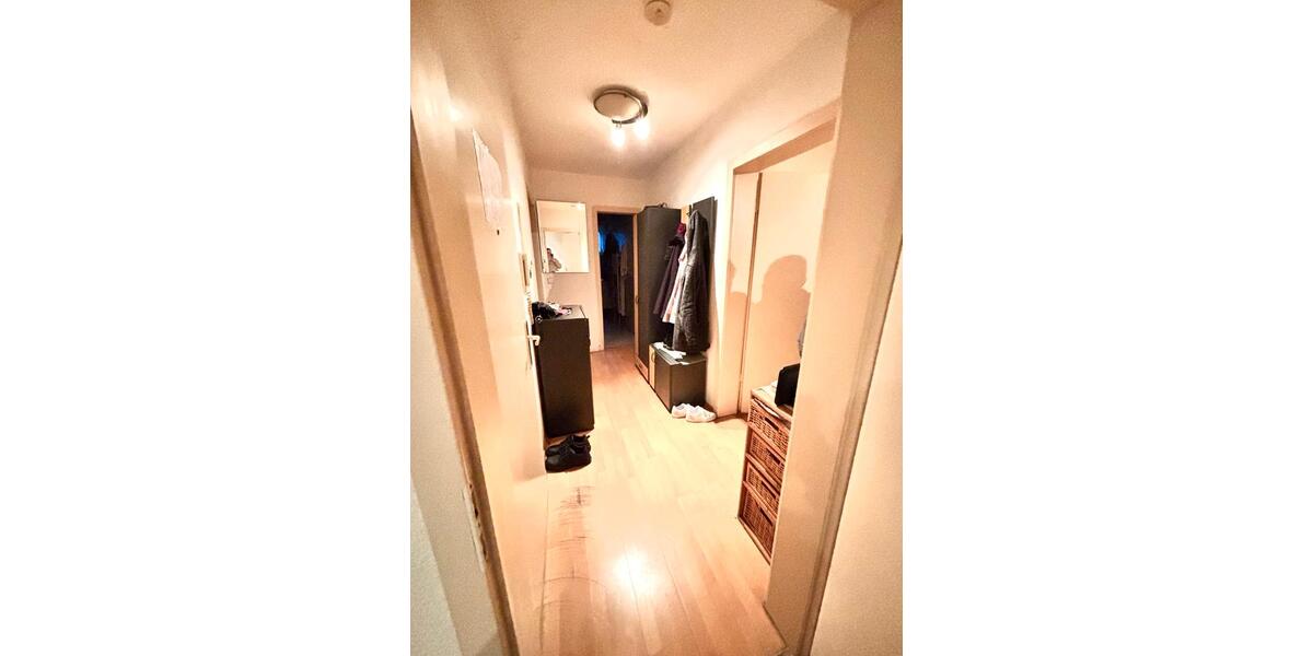 Erdgeschoßwohnung Ludwigsburg - 3 Zimmer, 70 m&sup2;, 1.000&euro; | Angebot:26001342