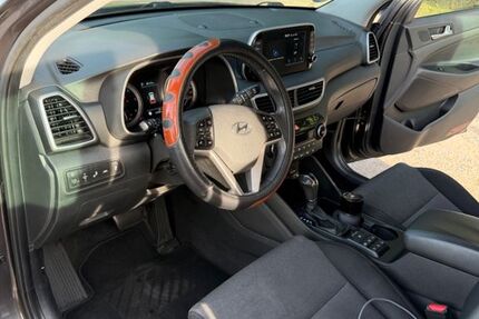 Hyundai TUCSON 127.750 km 14.890 &euro; Leonberg 71229