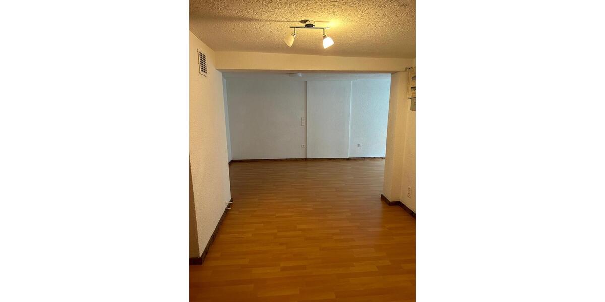 Etagenwohnung Calw - 5 Zimmer, 150 m&sup2;, 140.000&euro; | Angebot:26619153