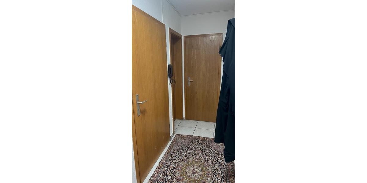 Dachgeschoßwohnung Stuttgart Stuttgart-Süd - 1 Zimmer, 13 m&sup2;, 620&euro; | Angebot:24695369