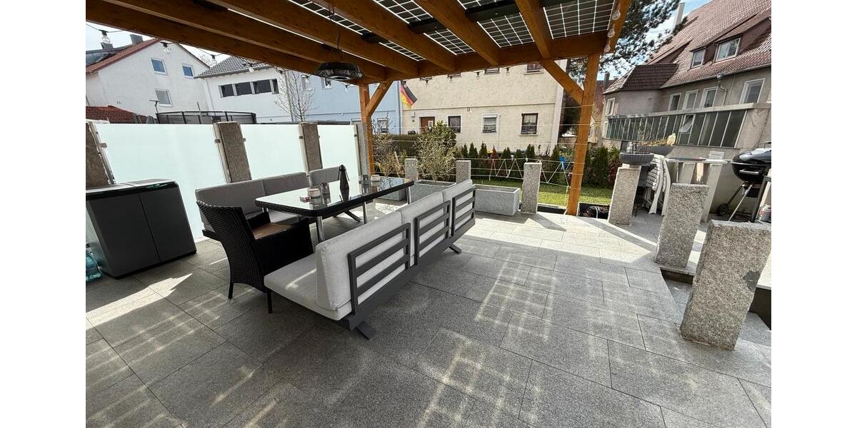 Reihenhaus Reutlingen Sondelfingen - 5.5 Zimmer, 145 m&sup2;, 529.000&euro; | Angebot:26143388