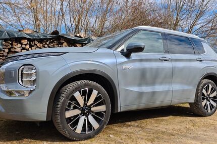 Mitsubishi Outlander 9.250 km 46.850 &euro; Oberboihingen 72644