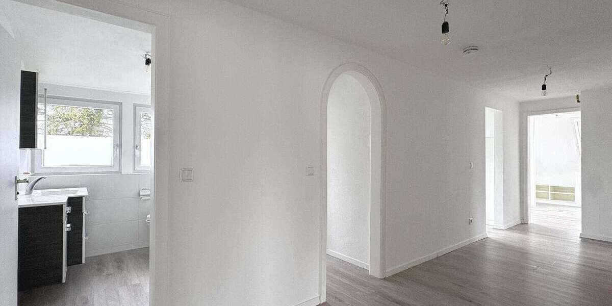 Etagenwohnung Ludwigsburg Eglosheim - 4 Zimmer, 108 m&sup2;, 1.510&euro; | Angebot:27417211