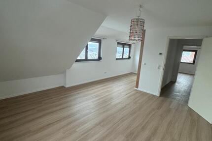 Wohnung Esslingen am Neckar Oberesslingen - 3.5 Zimmer, 73 m&sup2;, 1.300&euro; | Angebot:24469045