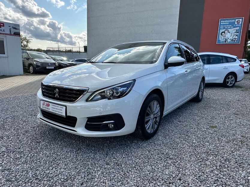 Peugeot 308 109.296 km 12.999 € Filderstadt /bei Stuttgart 70794