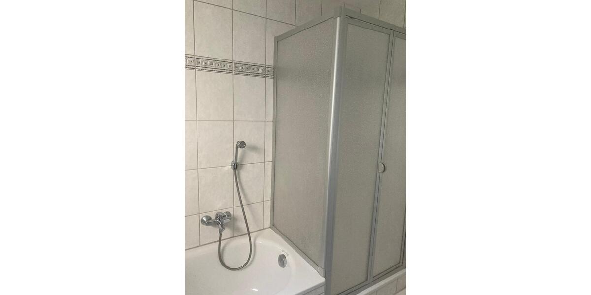 Erdgeschoßwohnung Rottenburg am Neckar - 3.5 Zimmer, 69 m&sup2;, 259.000&euro; | Angebot:27259748