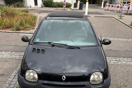 Renault Twingo 175.100 km 900 &euro; Vaihingen enz 71665