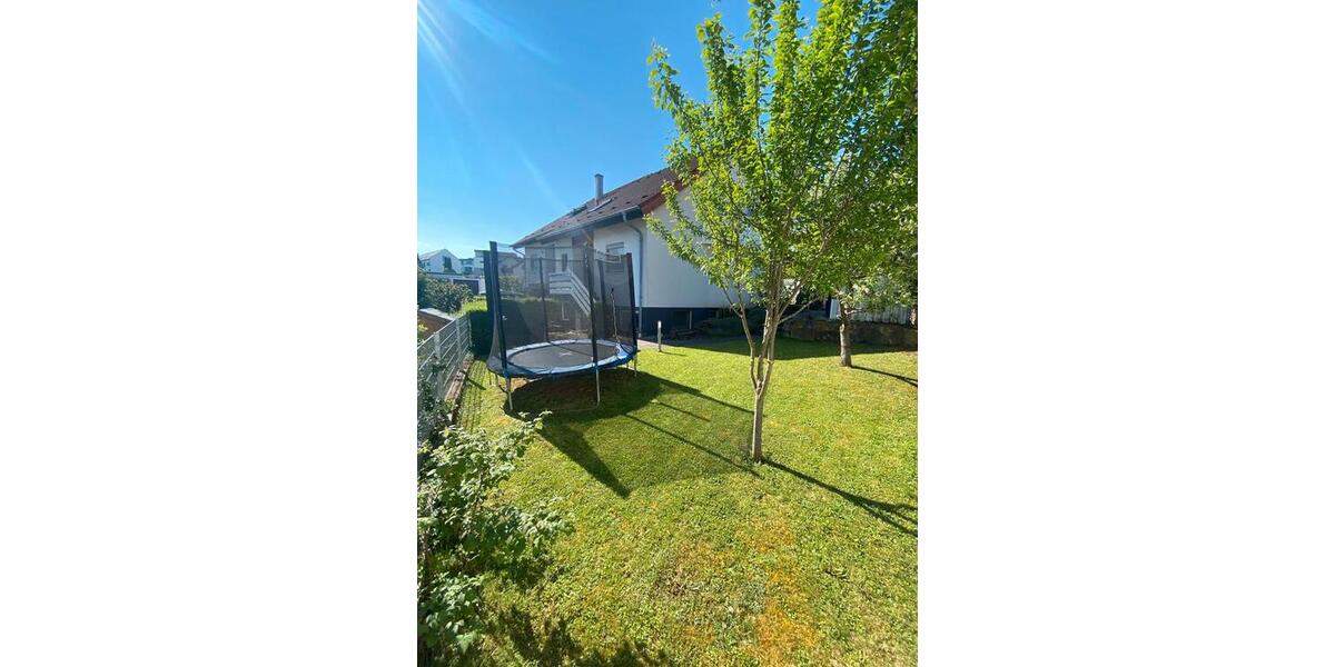 Doppelhaushälfte Calw - 6 Zimmer, 140 m&sup2;, 530.000&euro; | Angebot:26512381