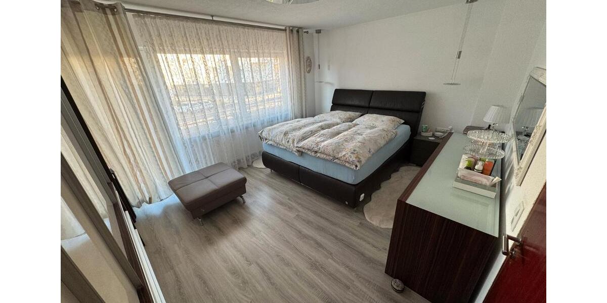 Reihenhaus Herrenberg - 5.5 Zimmer, 135 m&sup2;, 590.000&euro; | Angebot:26640667
