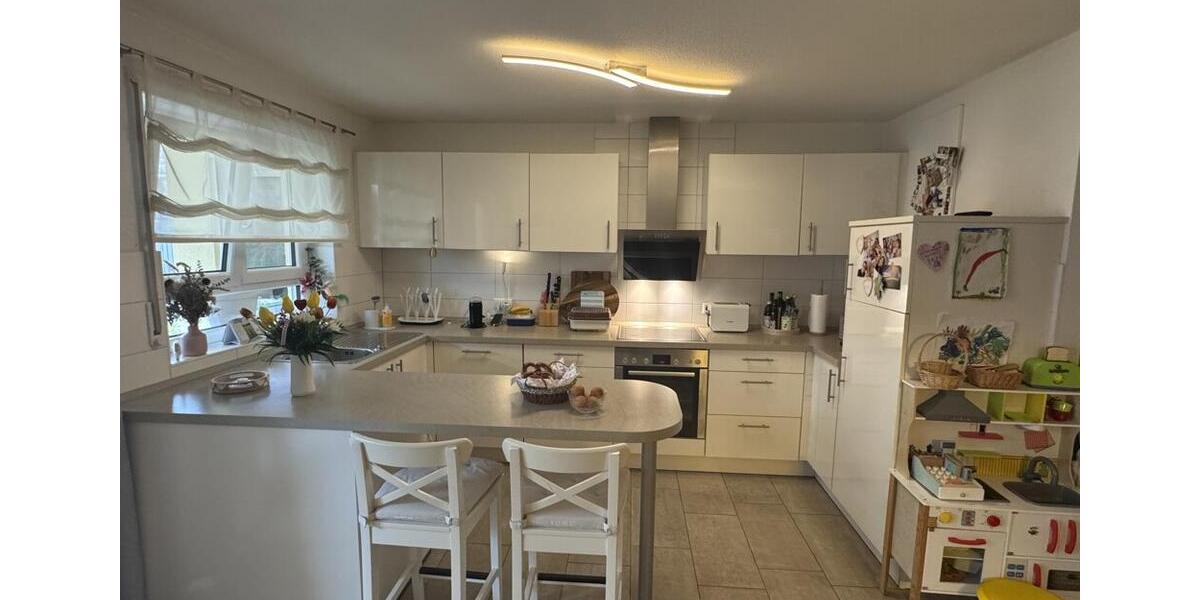 Erdgeschoßwohnung Gerlingen - 3.5 Zimmer, 79 m&sup2;, 1.100&euro; | Angebot:25328664