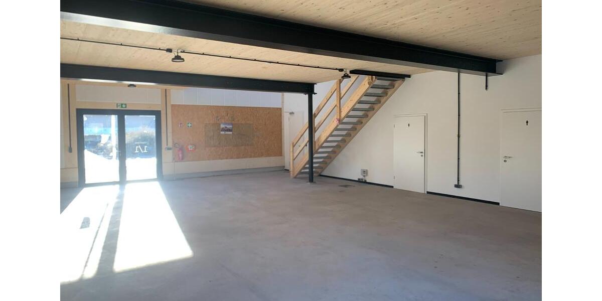 Gewerbeobjekt Holzgerlingen - 2.900&euro; | Angebot:25830227