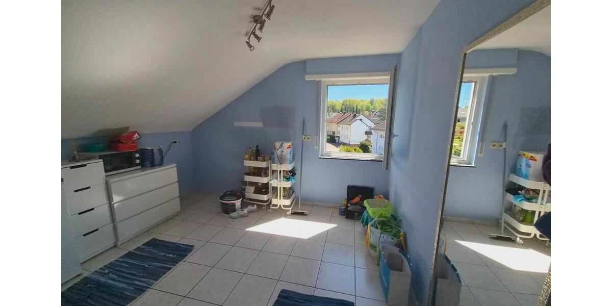 Dachgeschoßwohnung Nürtingen - 2 Zimmer, 50 m&sup2;, 175.000&euro; | Angebot:26272149
