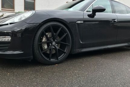 Porsche Panamera 153.346 km 27.000 &euro; möglingen 71696