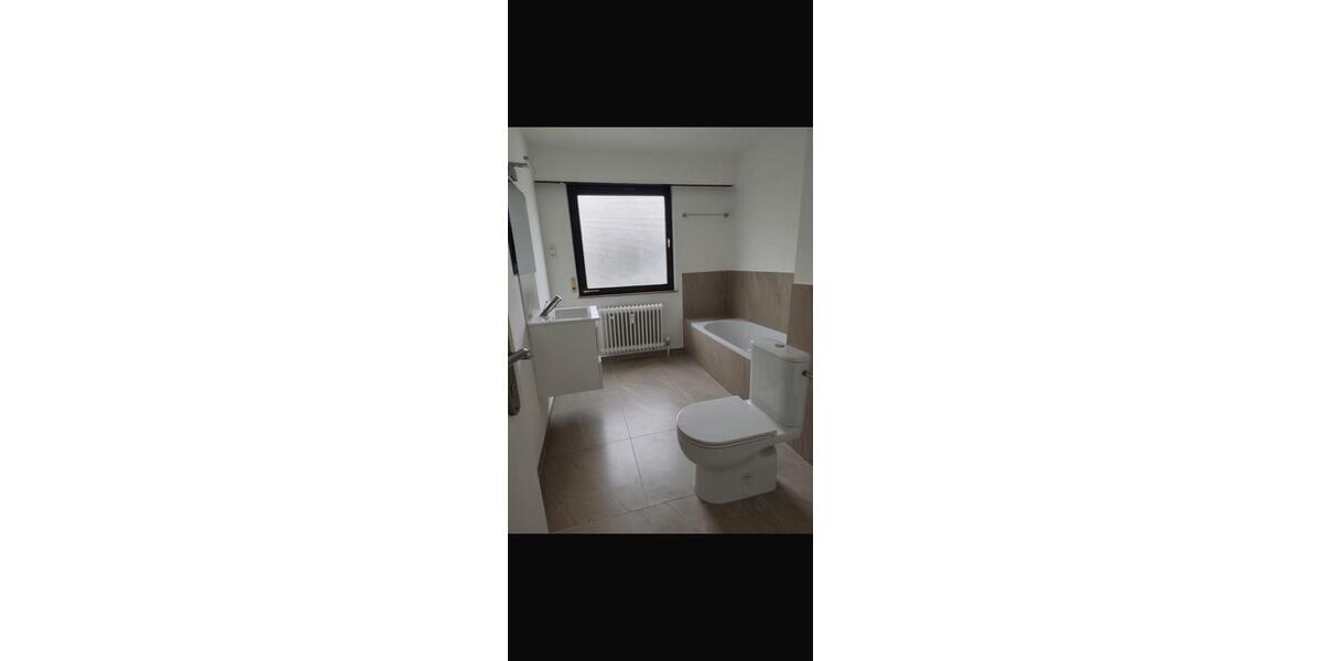 Einfamilienhaus Esslingen am Neckar Hegensberg - 5.5 Zimmer, 124 m&sup2;, 2.170&euro; | Angebot:27617248