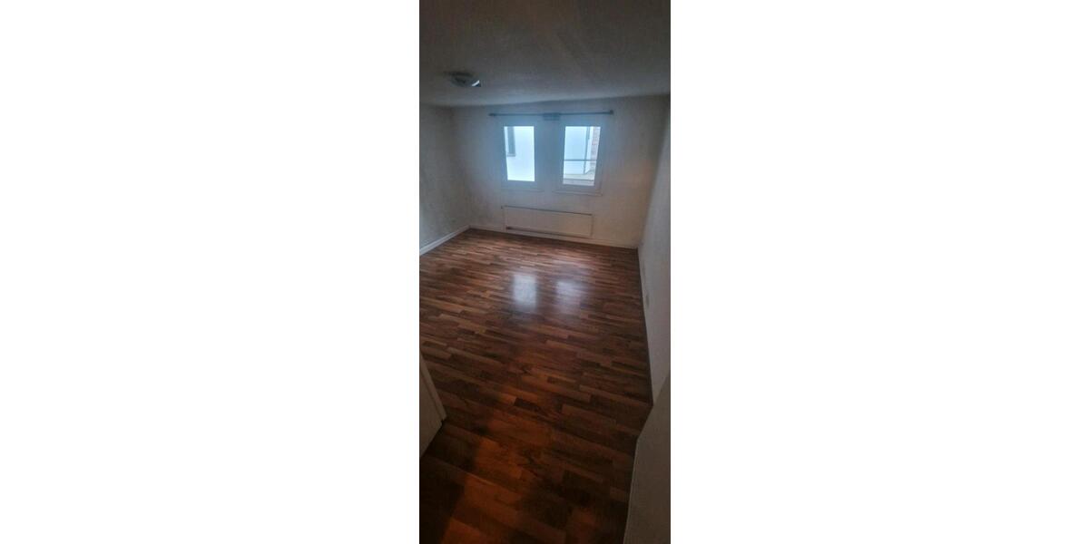 Etagenwohnung Esslingen am Neckar Hegensberg - 1 Zimmer, 20 m&sup2;, 550&euro; | Angebot:24696189