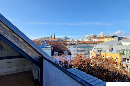 Wohnung zum Mieten in Stuttgart 1.990 € 100 m² 3 zimmer