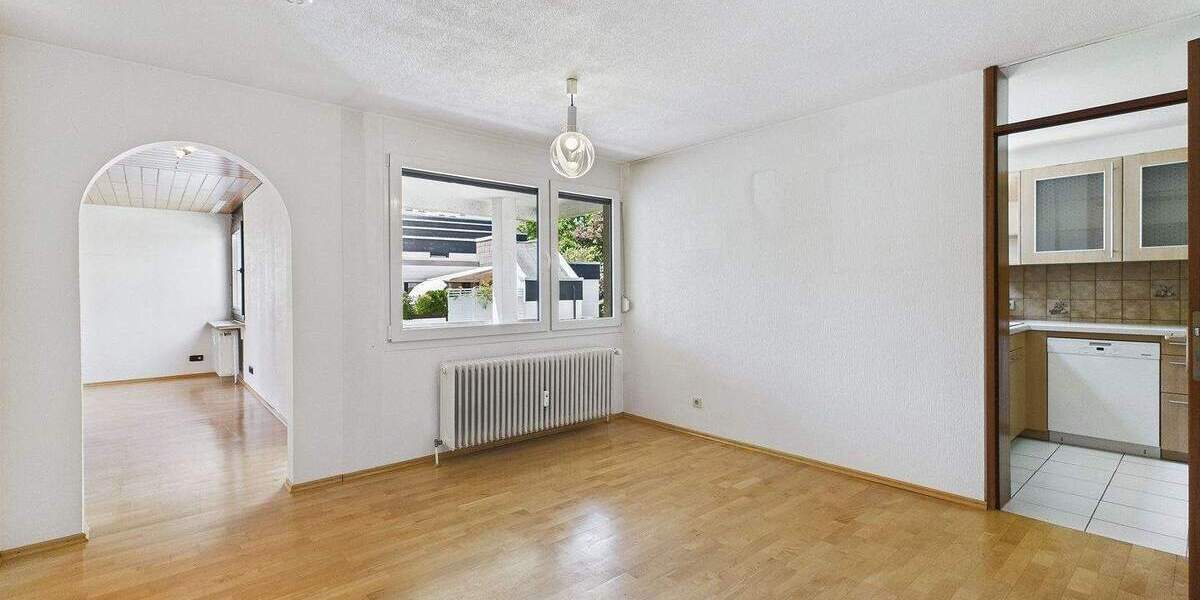 Etagenwohnung Esslingen am Neckar Sulzgries - 3 Zimmer, 88 m&sup2;, 290.000&euro; | Angebot:24155845