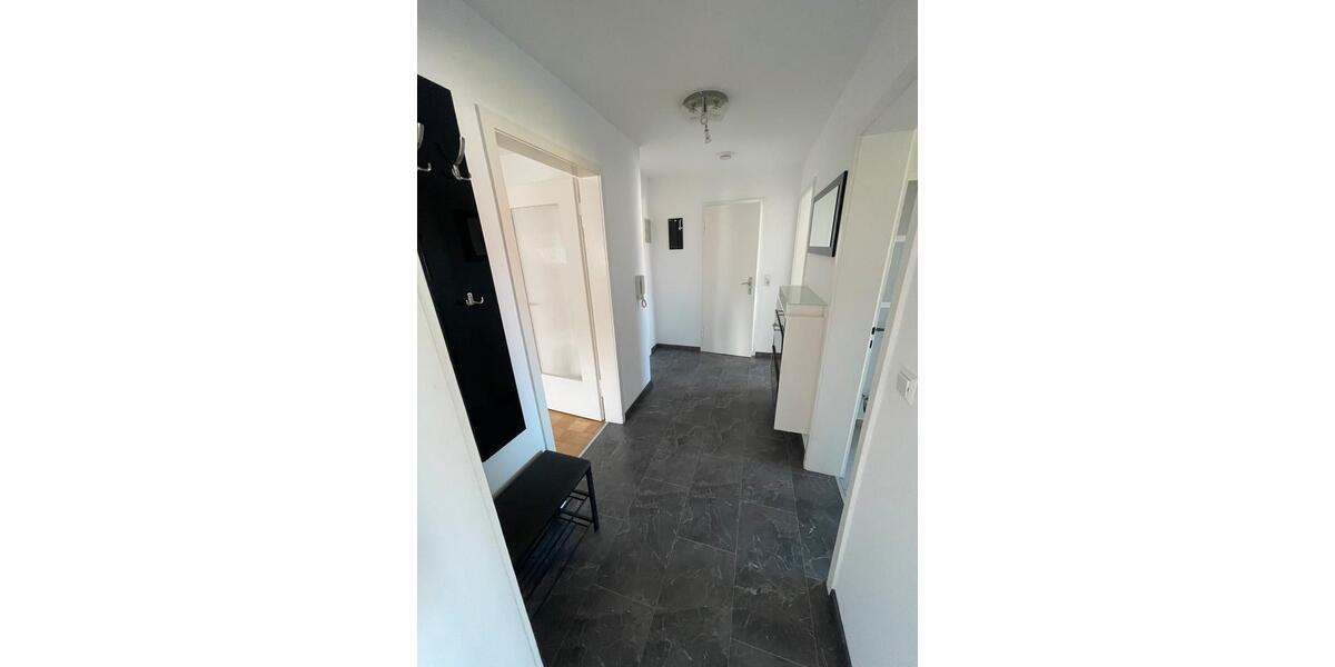 Dachgeschoßwohnung Stuttgart Sillenbuch - 3 Zimmer, 71 m&sup2;, 299.000&euro; | Angebot:25087878