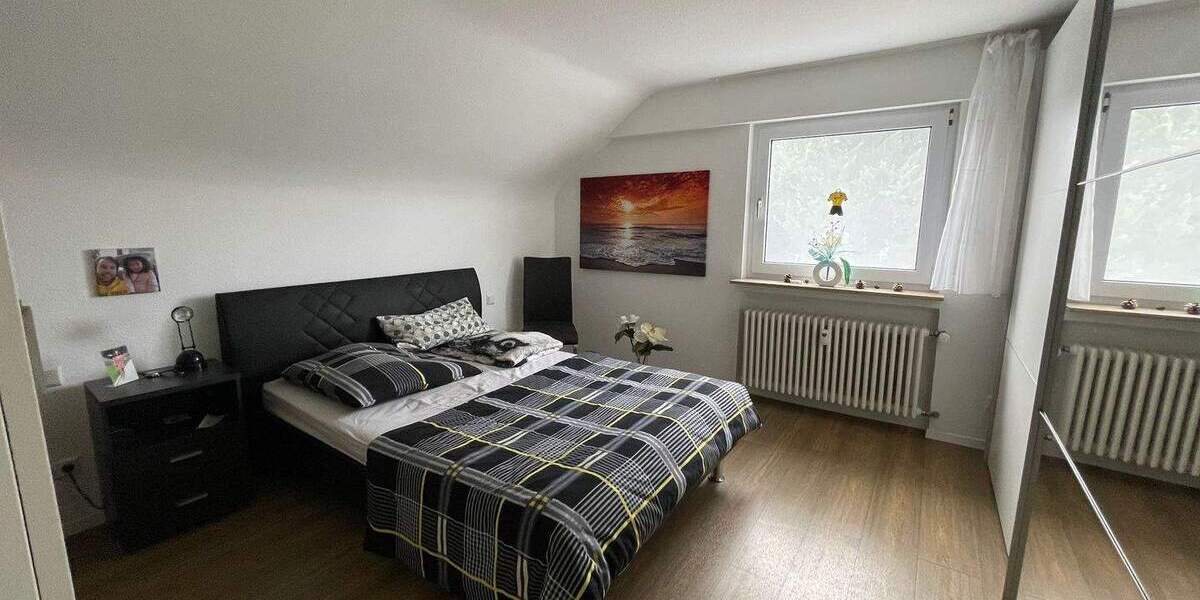 Mehrfamilienhaus, Wohnhaus Kusterdingen - 6 Zimmer, 187 m&sup2;, 780.000&euro; | Angebot:25778795