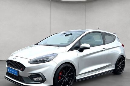 Ford Fiesta 32.280 km 20.480 € Esslingen 73730