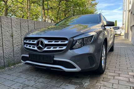 Mercedes GLA 180
