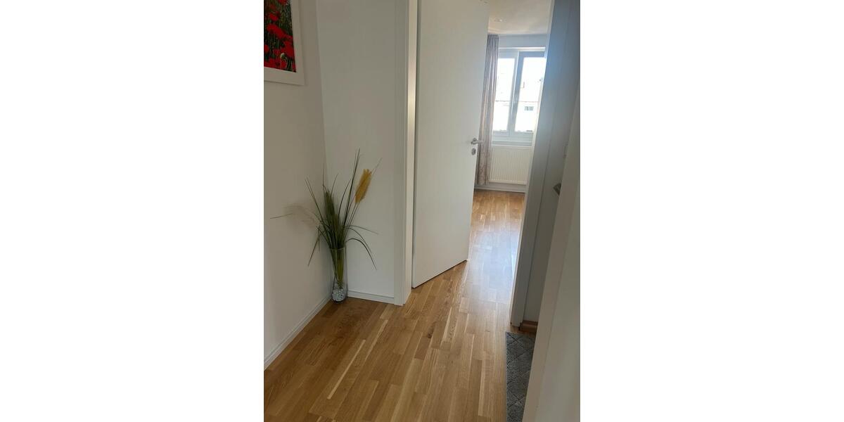Reihenhaus Reutlingen Orschel-Hagen - 2.5 Zimmer, 82 m&sup2;, 349.000&euro; | Angebot:26817403