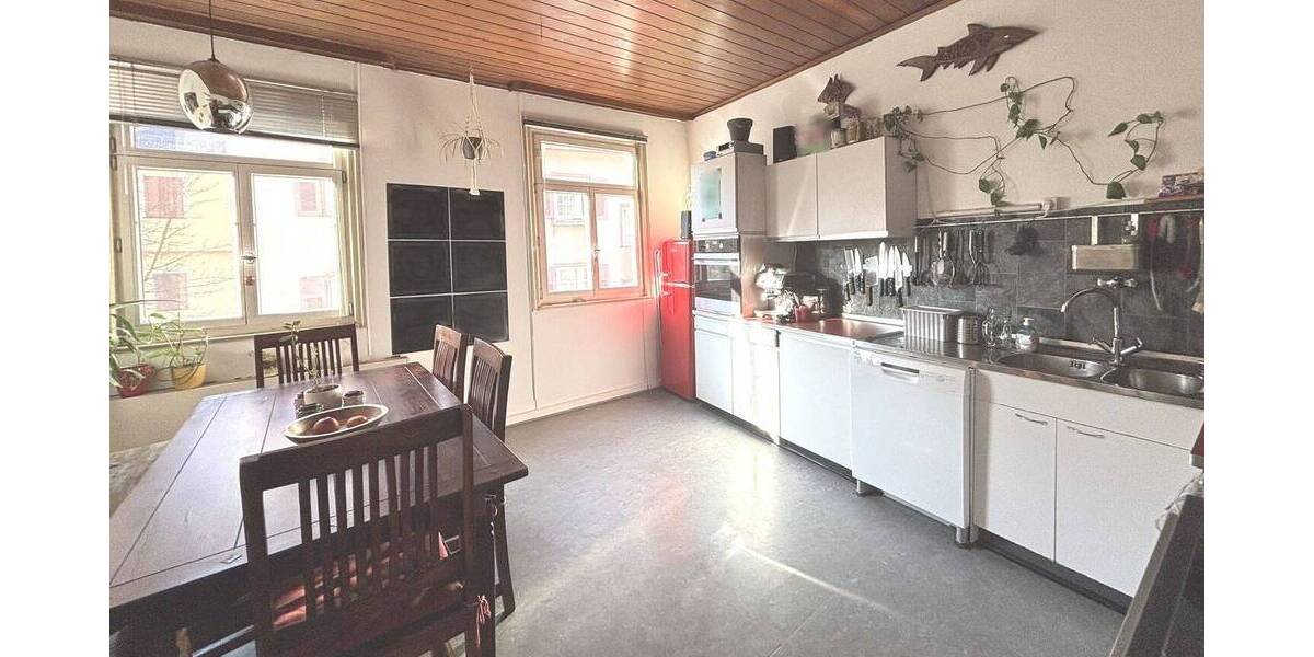 Etagenwohnung Esslingen Stadtmitte - 3 Zimmer, 103 m&sup2;, 210.000&euro; | Angebot:26672026