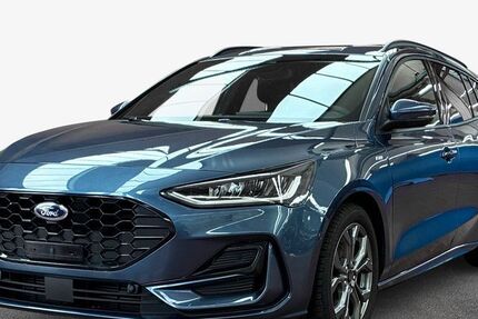 Ford Focus 19.056 km 22.900 € Stuttgart 70190