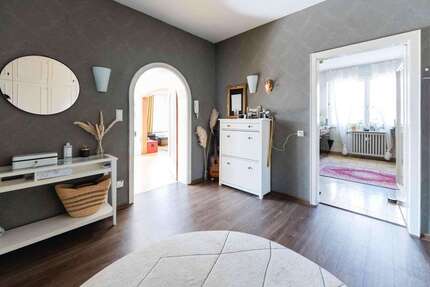 Haus Pforzheim Rotplatte - 3 Zimmer, 128 m&sup2;, 1.250&euro; | Angebot:27031044