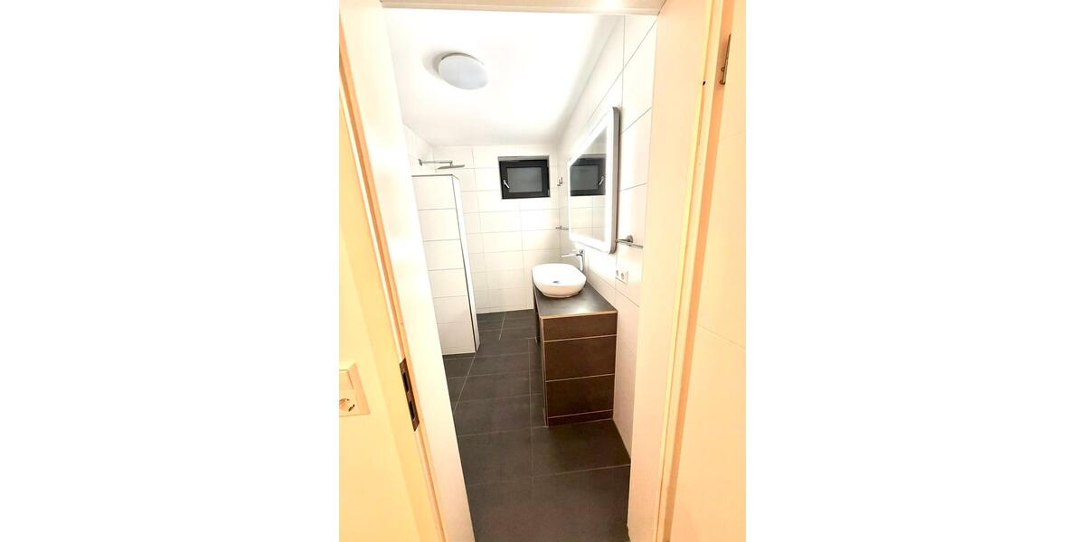 Erdgeschoßwohnung Pforzheim Dillweißenstein - 3.5 Zimmer, 80 m&sup2;, 1.500&euro; | Angebot:23957860